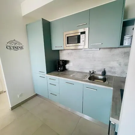 Apartment Iconic T3 - Parking - Wifi - Vue Et Montagne