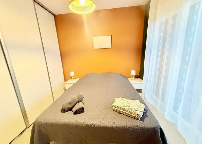 Iconic T3 - Parking - Wifi - Vue Et Montagne