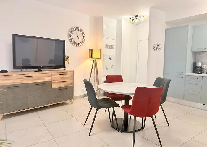 Apartment Iconic T3 - Parking - Wifi - Vue Et Montagne *