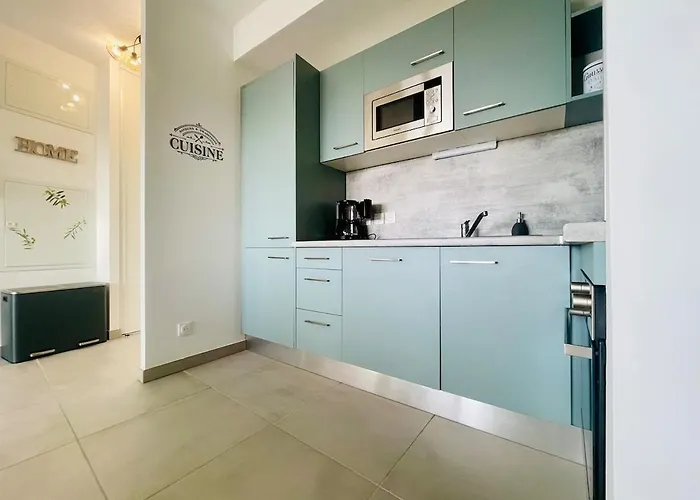 Iconic T3 - Parking - Wifi - Vue Et Montagne Apartment Agde