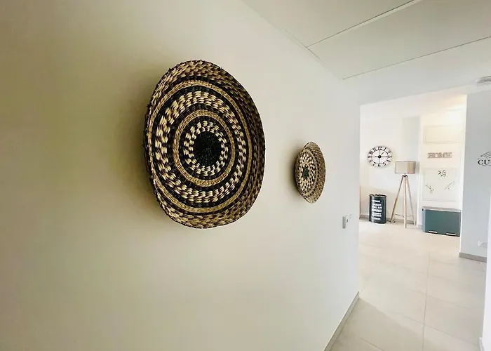 Iconic T3 - Parking - Wifi - Vue Et Montagne Apartment Agde