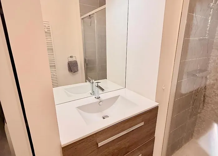 Iconic T3 - Parking - Wifi - Vue Et Montagne