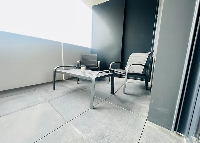 Iconic T3 - Parking - Wifi - Vue Et Montagne Apartment