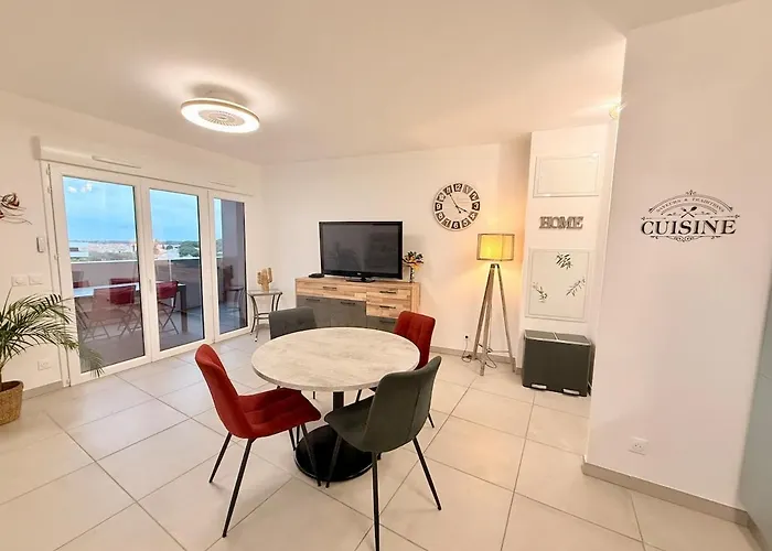 Iconic T3 - Parking - Wifi - Vue Et Montagne * Agde