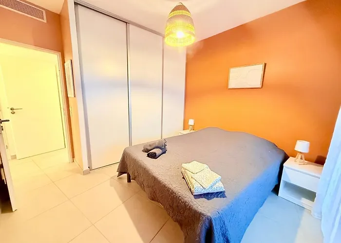 Iconic T3 - Parking - Wifi - Vue Et Montagne Apartment *