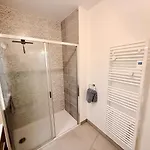 Apartment Iconic T3 - Parking - Wifi - Vue Et Montagne *
